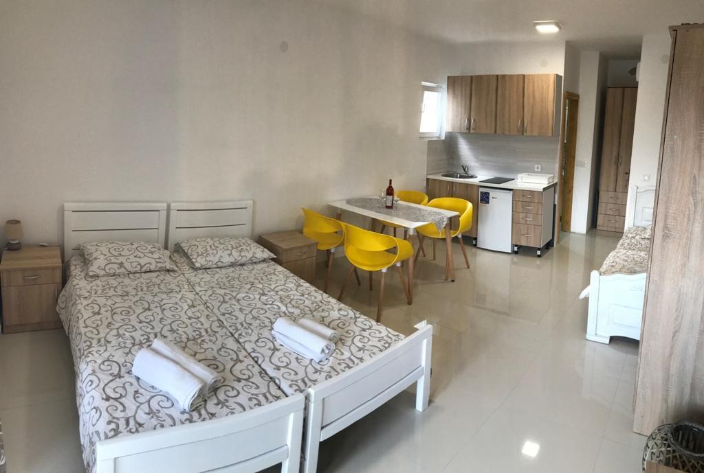Apartments As Будва Екстериор снимка